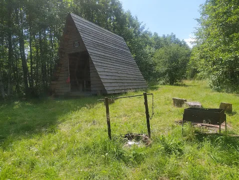 Через Усадьбу Рованичи к реке Уша, пеший трек
