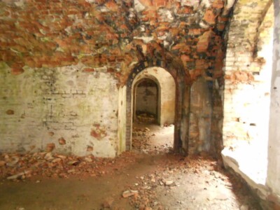 Таракановский форт