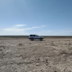 Toyta внедорожник на котором ехали к морю Аральское море в Узбекистане